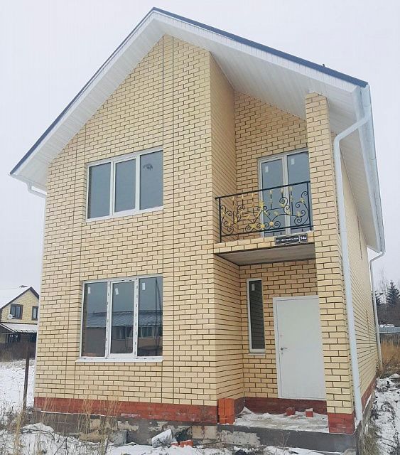 Коттедж, 2-этажный, 140 м², 5 соток