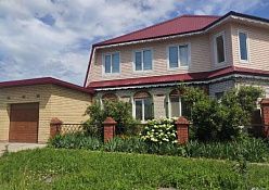 Дом, 2-этажный, 220 м², 10 соток