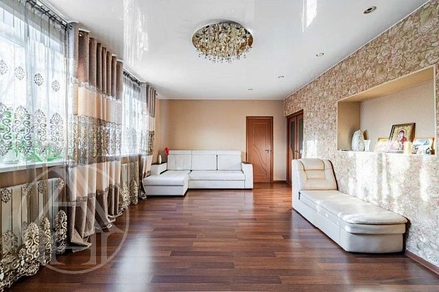 Дом, 2-этажный, 153 м², 10 соток