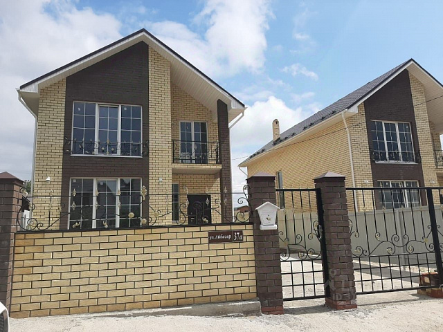 Коттедж, 2-этажный, 160 м², 5 соток