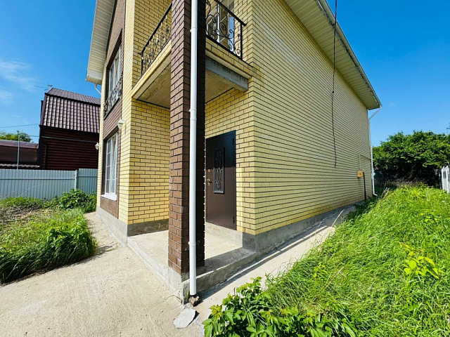 Коттедж, 2-этажный, 160 м², 5 соток