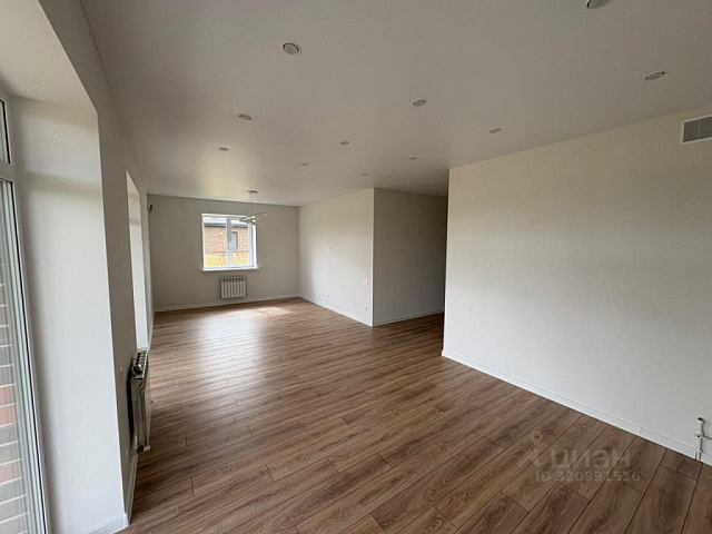 Коттедж, 1-этажный, 135 м², 8 соток
